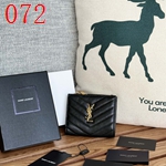 スーパーコピー イヴサンローラン 財布 コピー 激安 偽物 名刺入れ